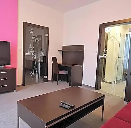 Hotel Berounka *